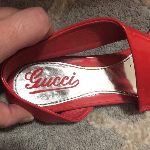 Gucci coral color wrap strap sandals - Picture 2 of 6